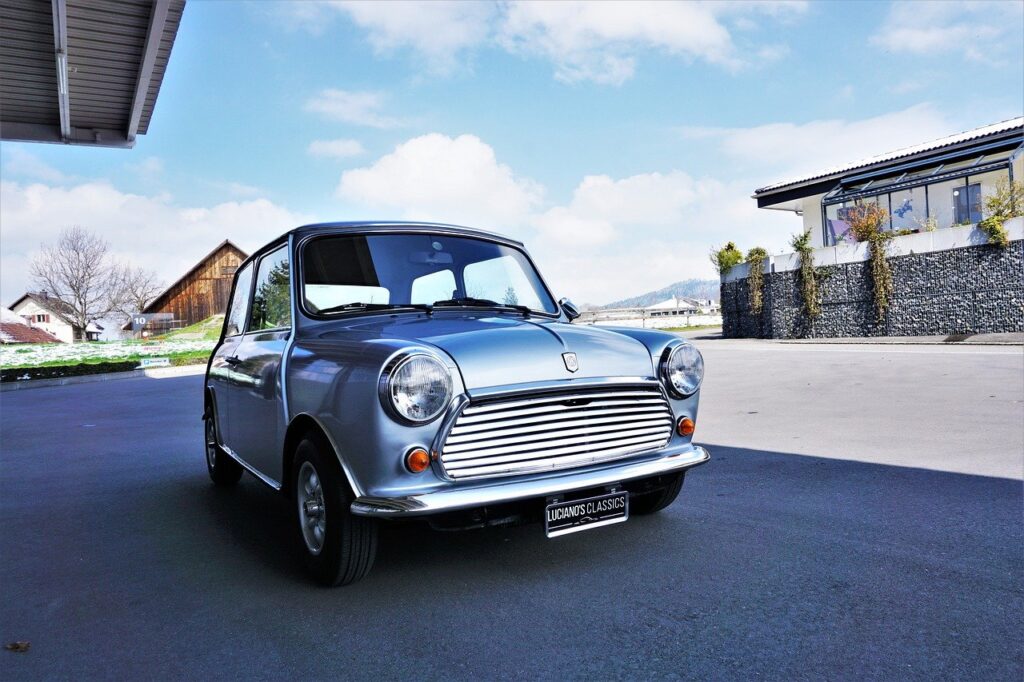 Car transportation UK – The Mini Cooper